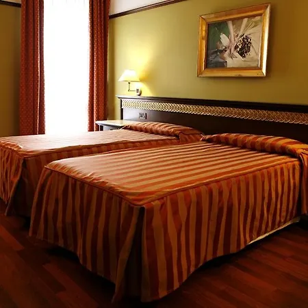 Politeama Hotell 4*