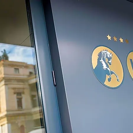 Отель Politeama Палермо