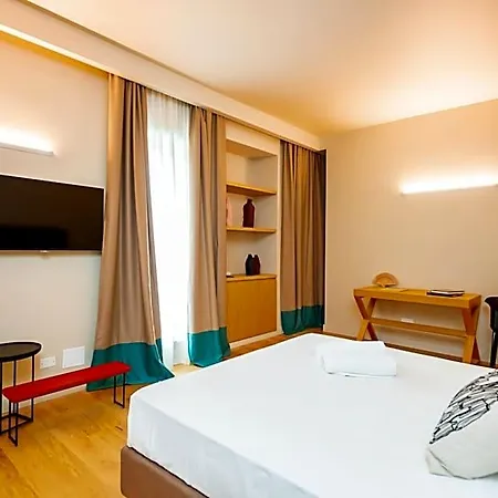 Politeama 4*