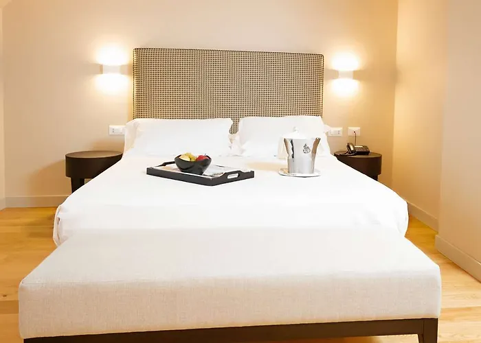 ホテル Politeama 4*